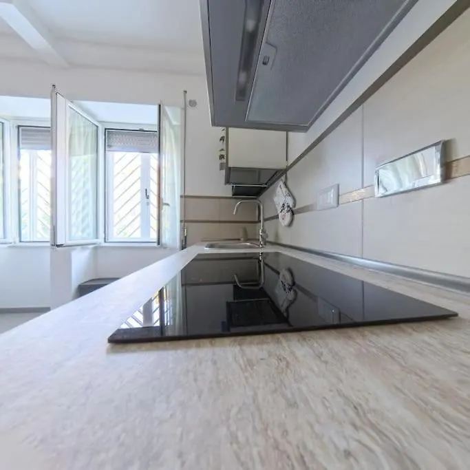 Casa Di Gloria Roma Apartment 0*, Rome Italy