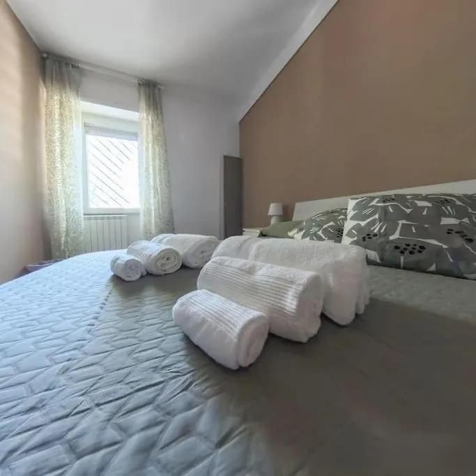 Casa Di Gloria Roma Apartment  Rome