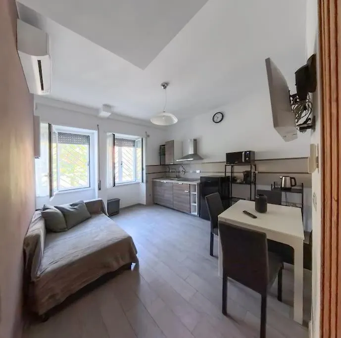 Casa Di Gloria Roma Apartment